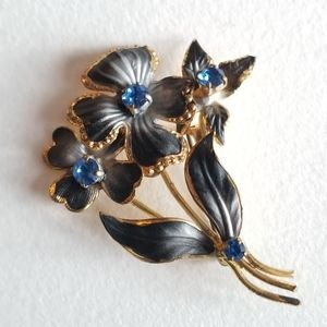 Vintage Austria flower brooch black grey enamel blue rhinestones gold tone